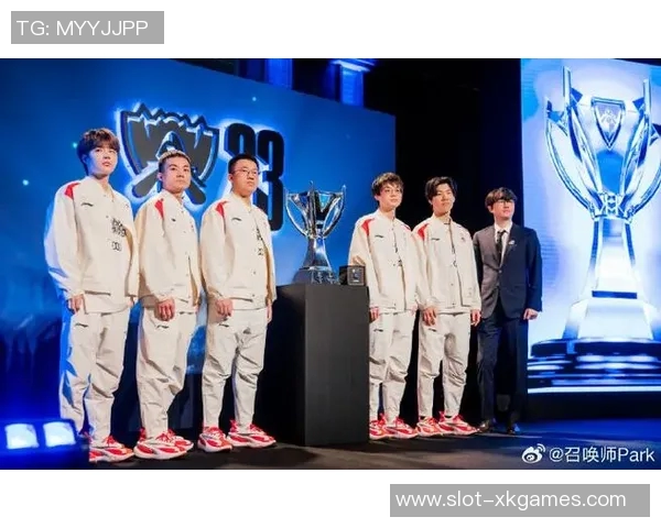 FPX与EDG在S15电竞赛后的耐力对决深度分析与复盘 FPX与EDG在S15电竞赛后的耐力对决深度分析与复盘